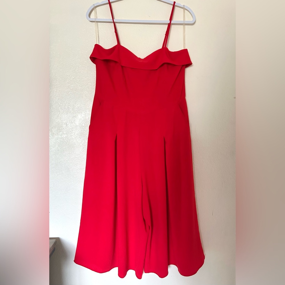 Chic Red Sleeveless Jumpsuit